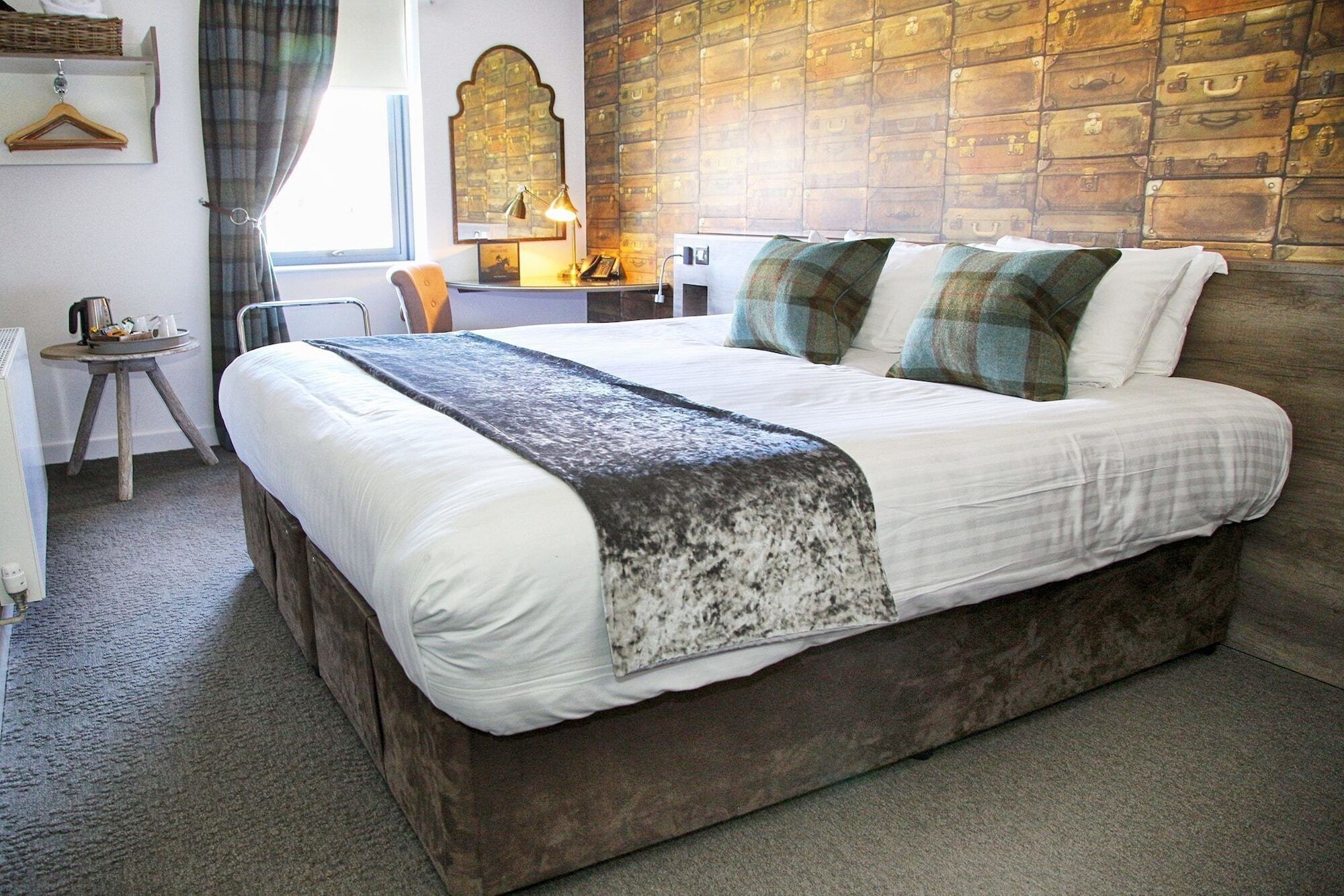 The Lodge Hotel นิวเบอรี ภายนอก รูปภาพ